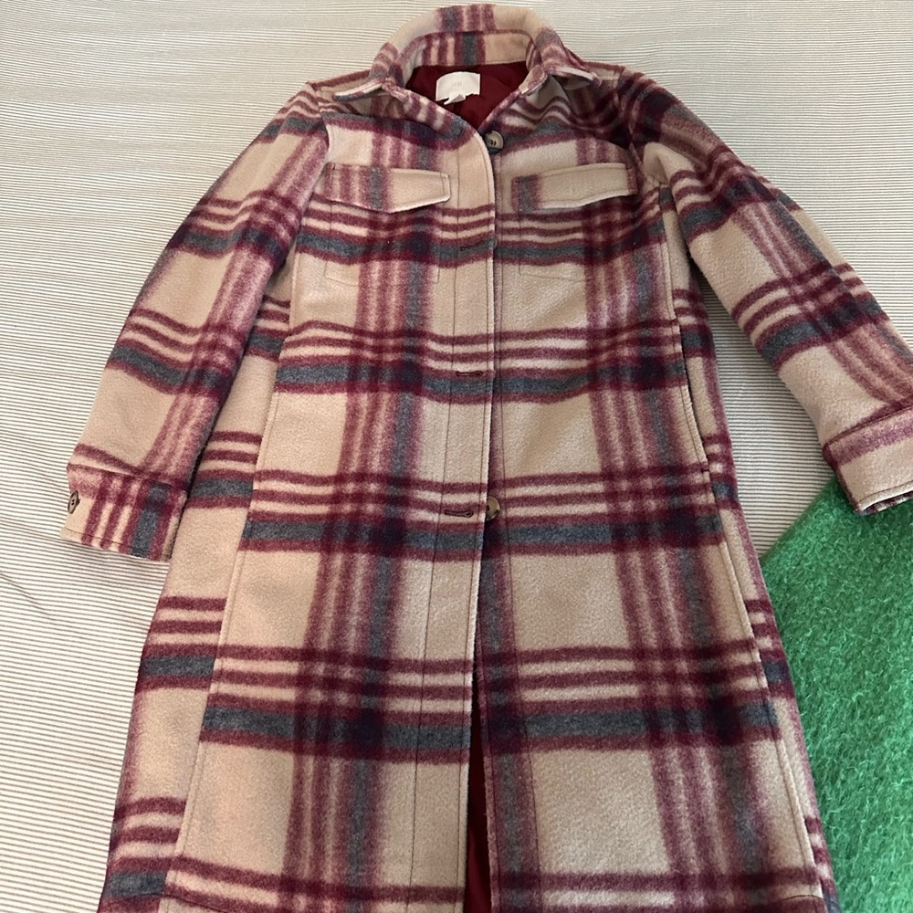 H&M Red and Cream Trench Coat with Classic Plaid Design